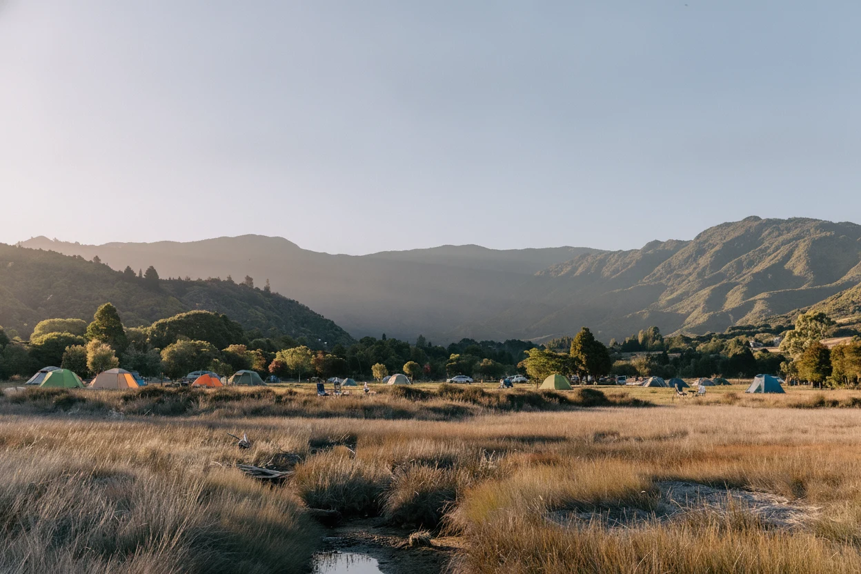 Freedom camping in New Zealand — lawful, self-contained camping